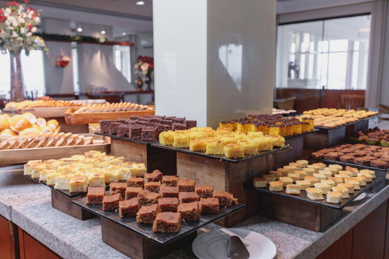 Monthez Hotel&Eventos Brusque Kültér fotó