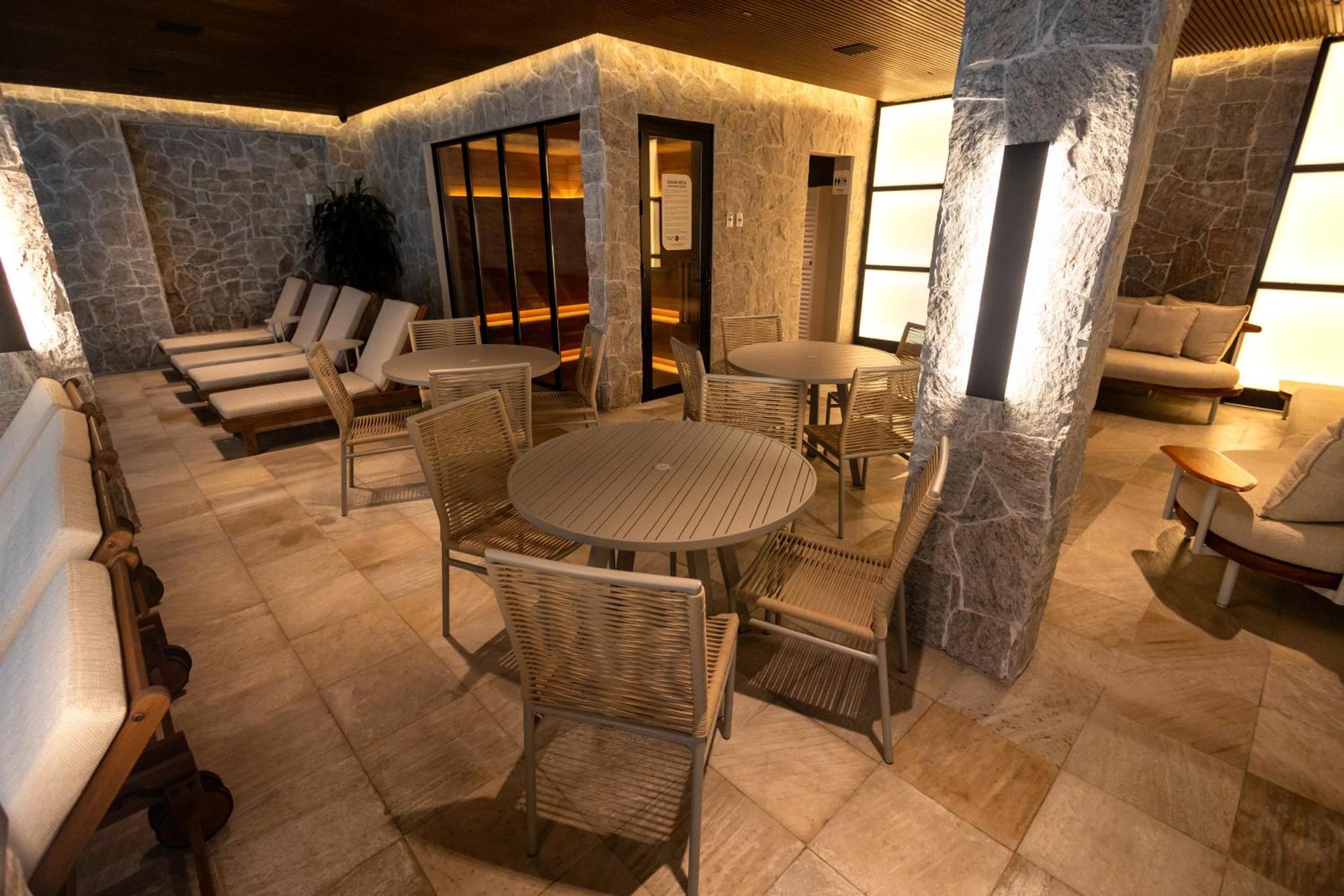 Monthez Hotel&Eventos Brusque Kültér fotó